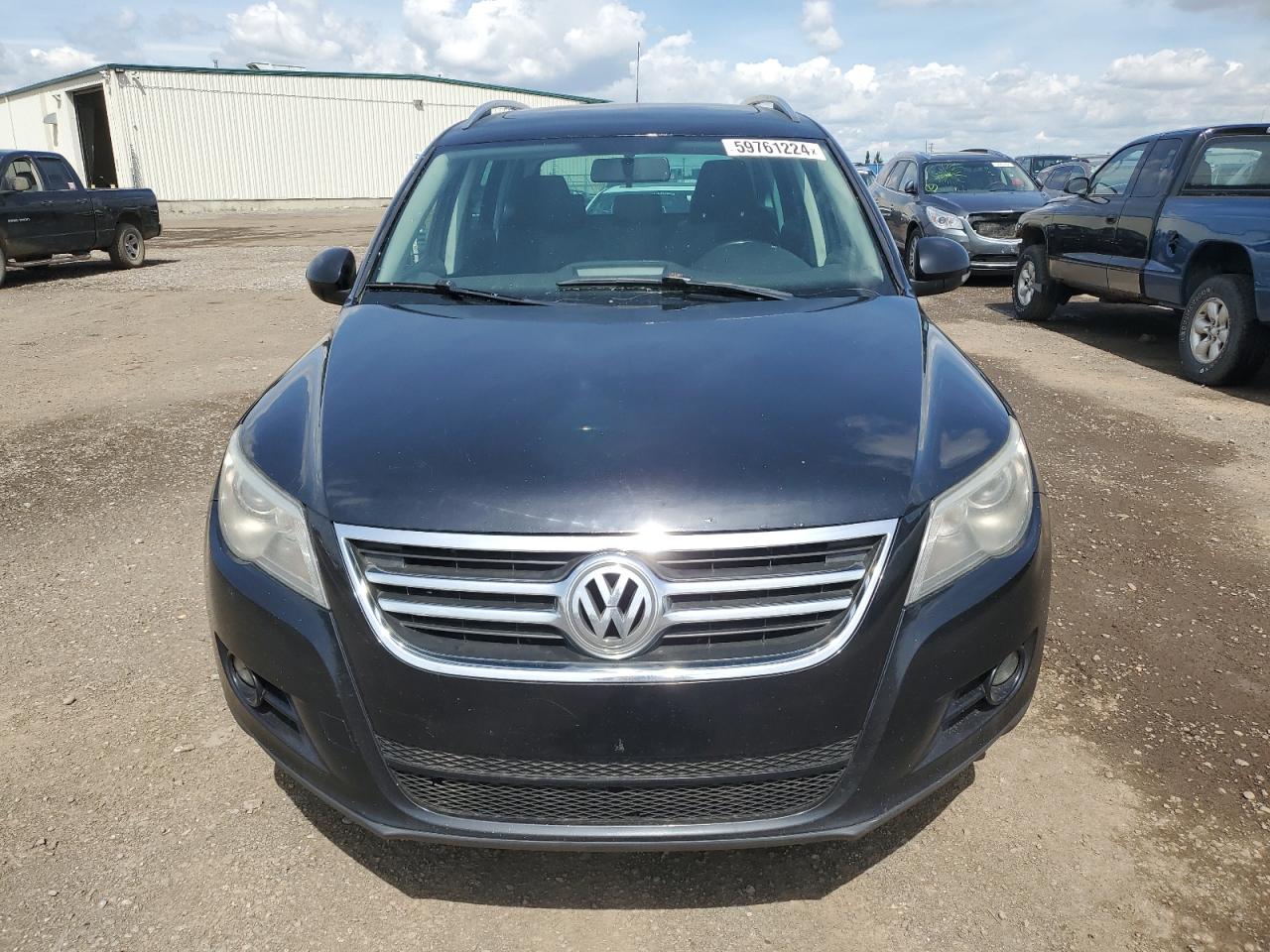 WVGBV7AX5AW513222 2010 Volkswagen Tiguan Se