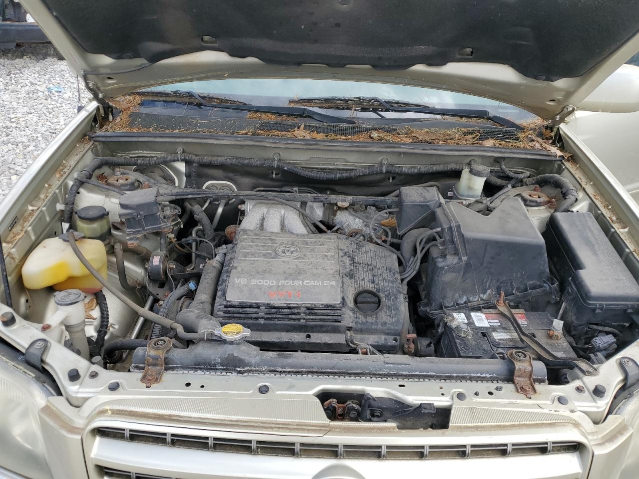 JTEGF21A230103419 2003 Toyota Highlander Limited