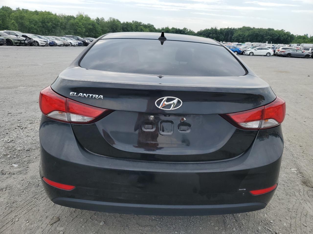 KMHDH4AE5EU165212 2014 Hyundai Elantra Se