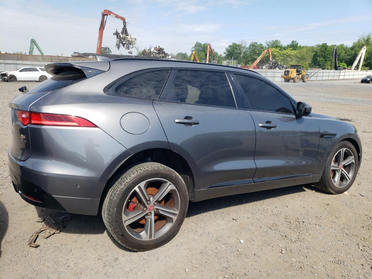 SADCM2BVXHA495310 2017 Jaguar F-Pace S