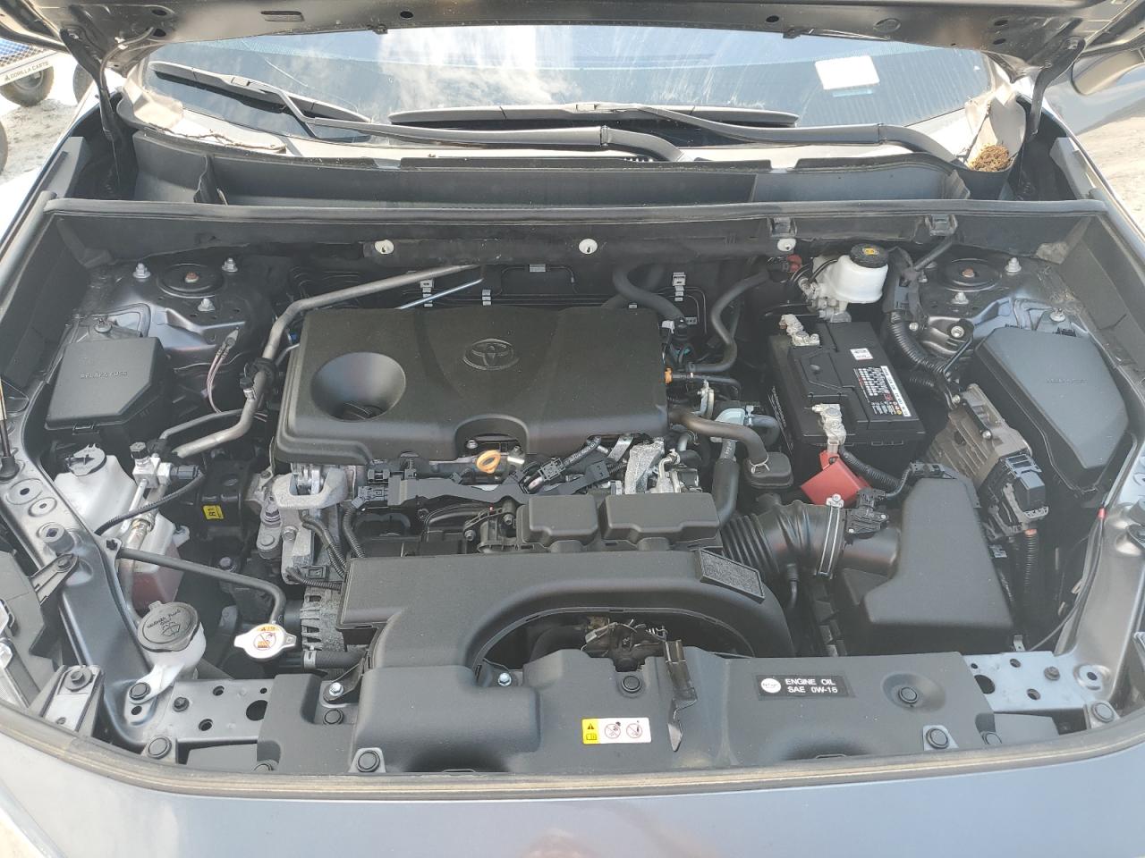 2T3H1RFV5MC118748 2021 Toyota Rav4 Le