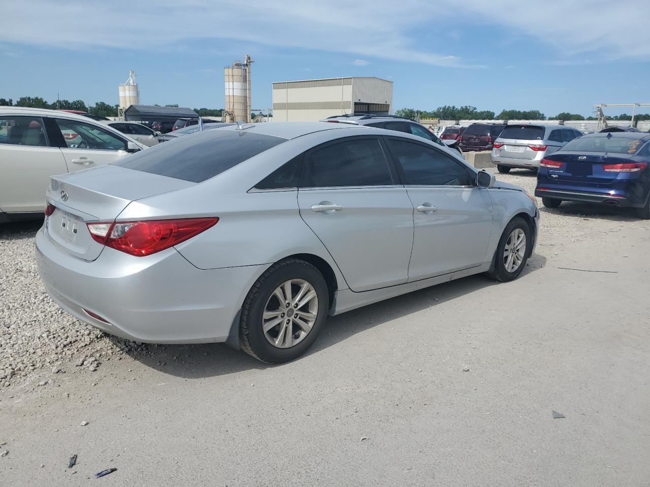 2013 Hyundai Sonata Gls vin: 5NPEB4AC6DH617072