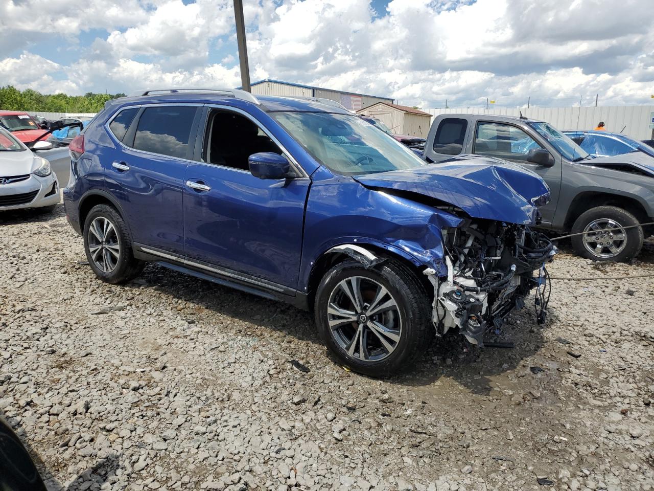 Lot #2996437385 2018 NISSAN ROGUE S