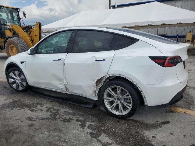 5YJYGDEE7LF049700 Tesla Model Y  2