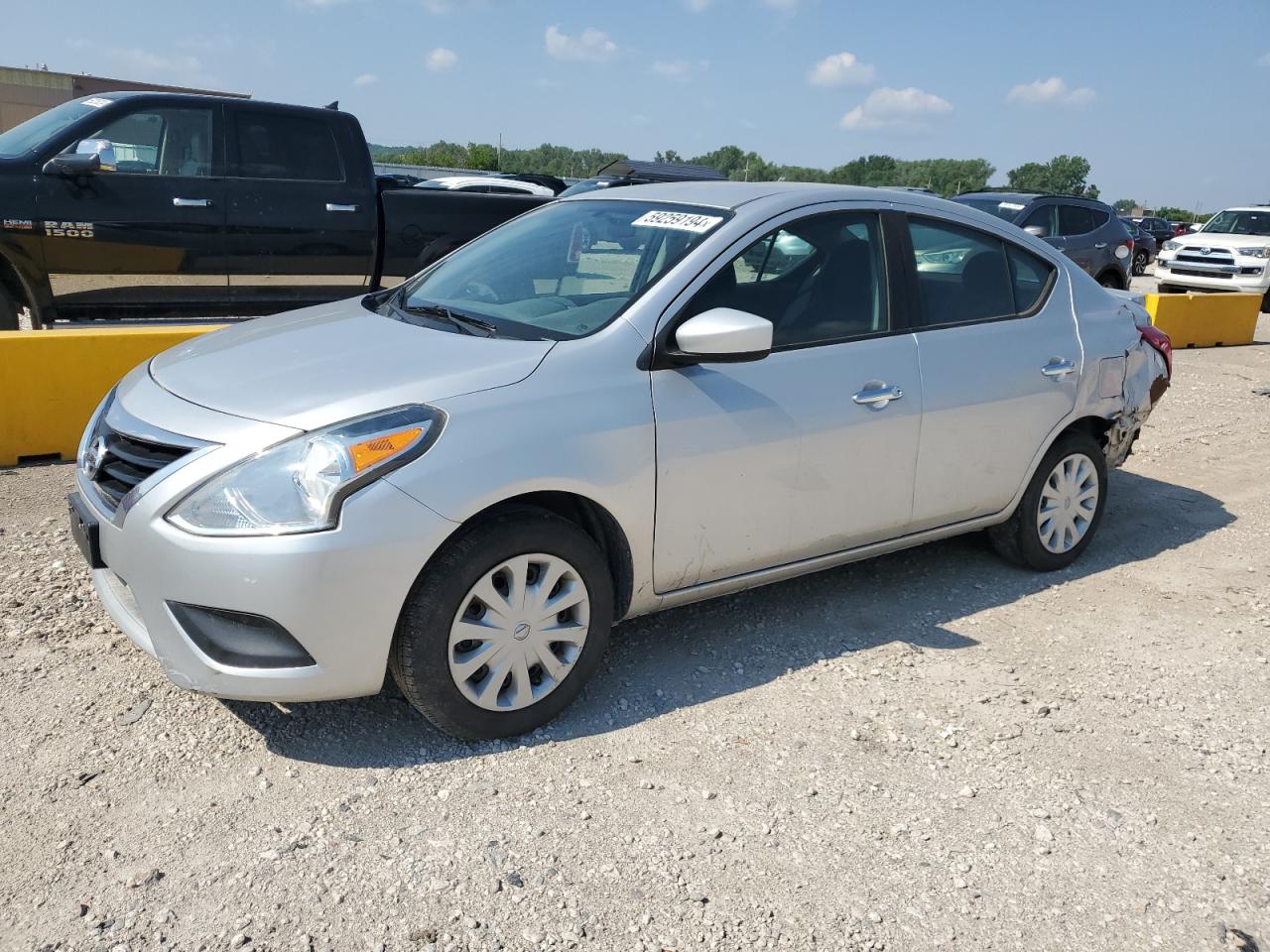 3N1CN7AP5GL875139 2016 Nissan Versa S