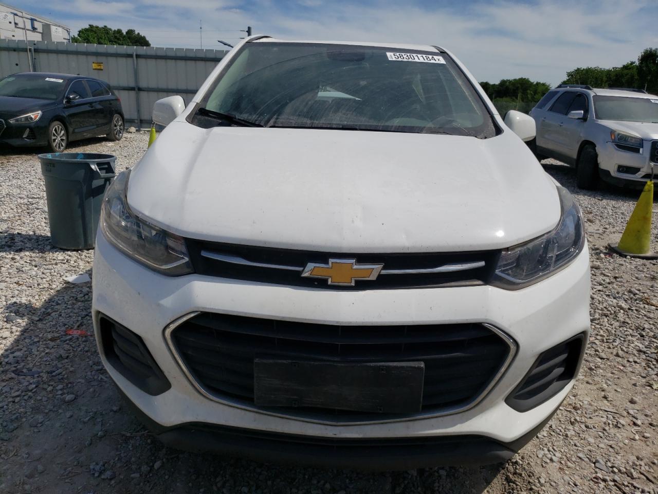 2017 Chevrolet Trax Ls vin: 3GNCJKSB6HL272529