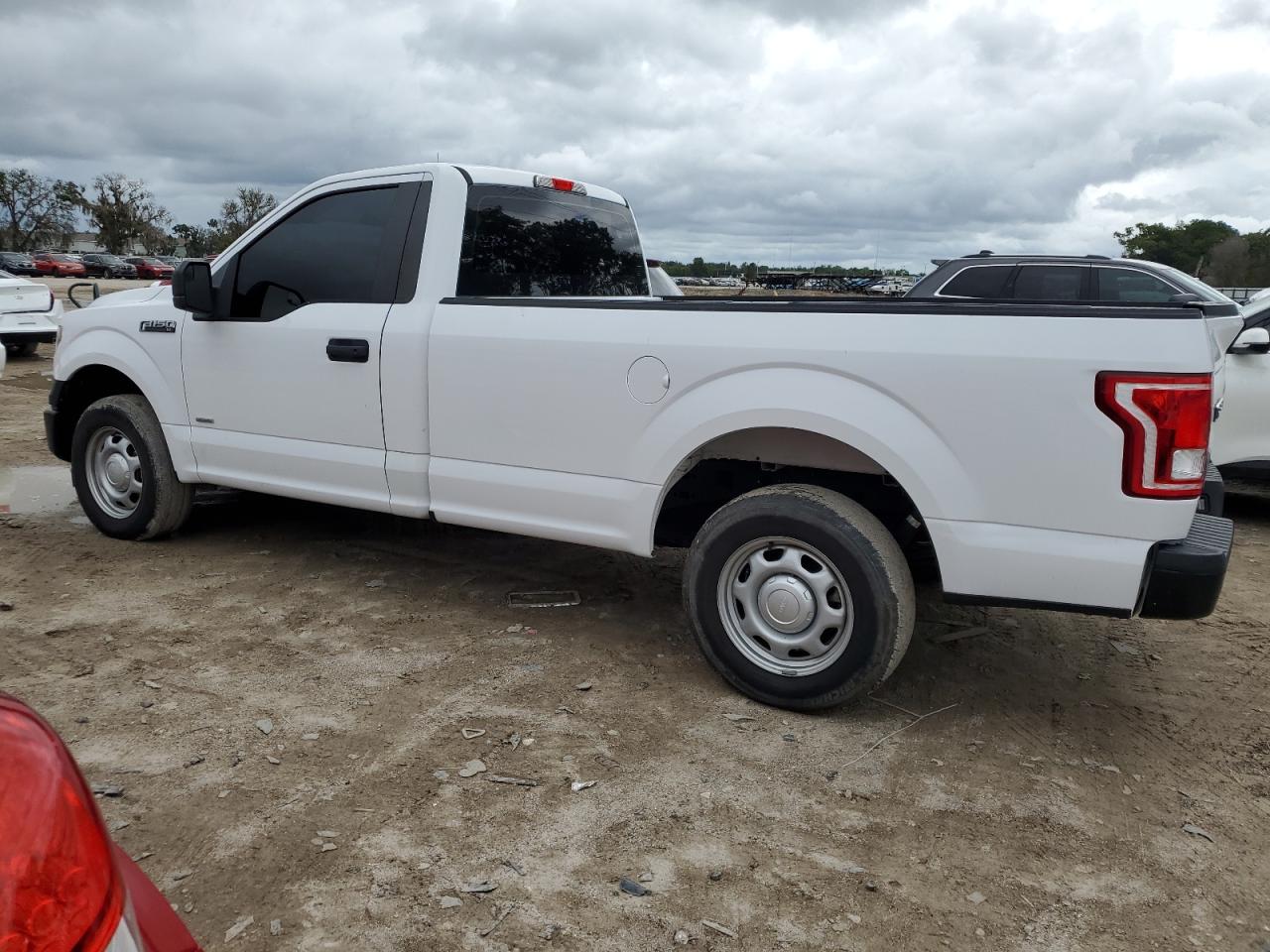 2017 Ford F150 vin: 1FTMF1CP6HKE05911