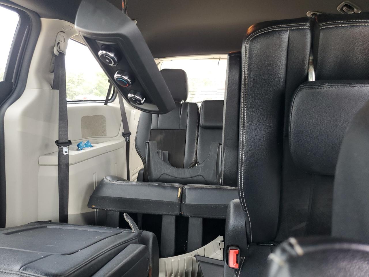 2C4RDGCG0KR717455 2019 Dodge Grand Caravan Sxt