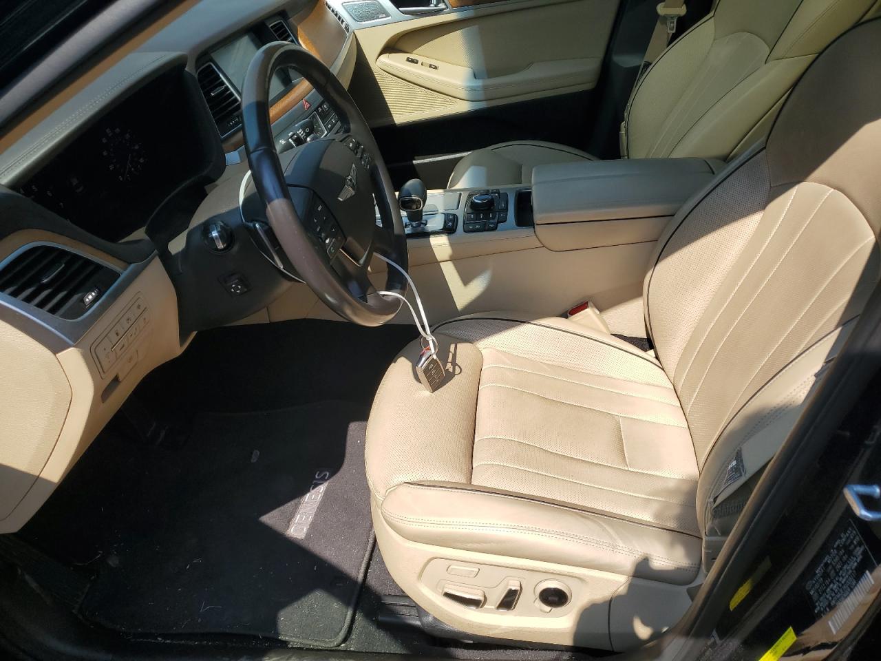 KMTFN4JE1KU328117 2019 Genesis G80 Base