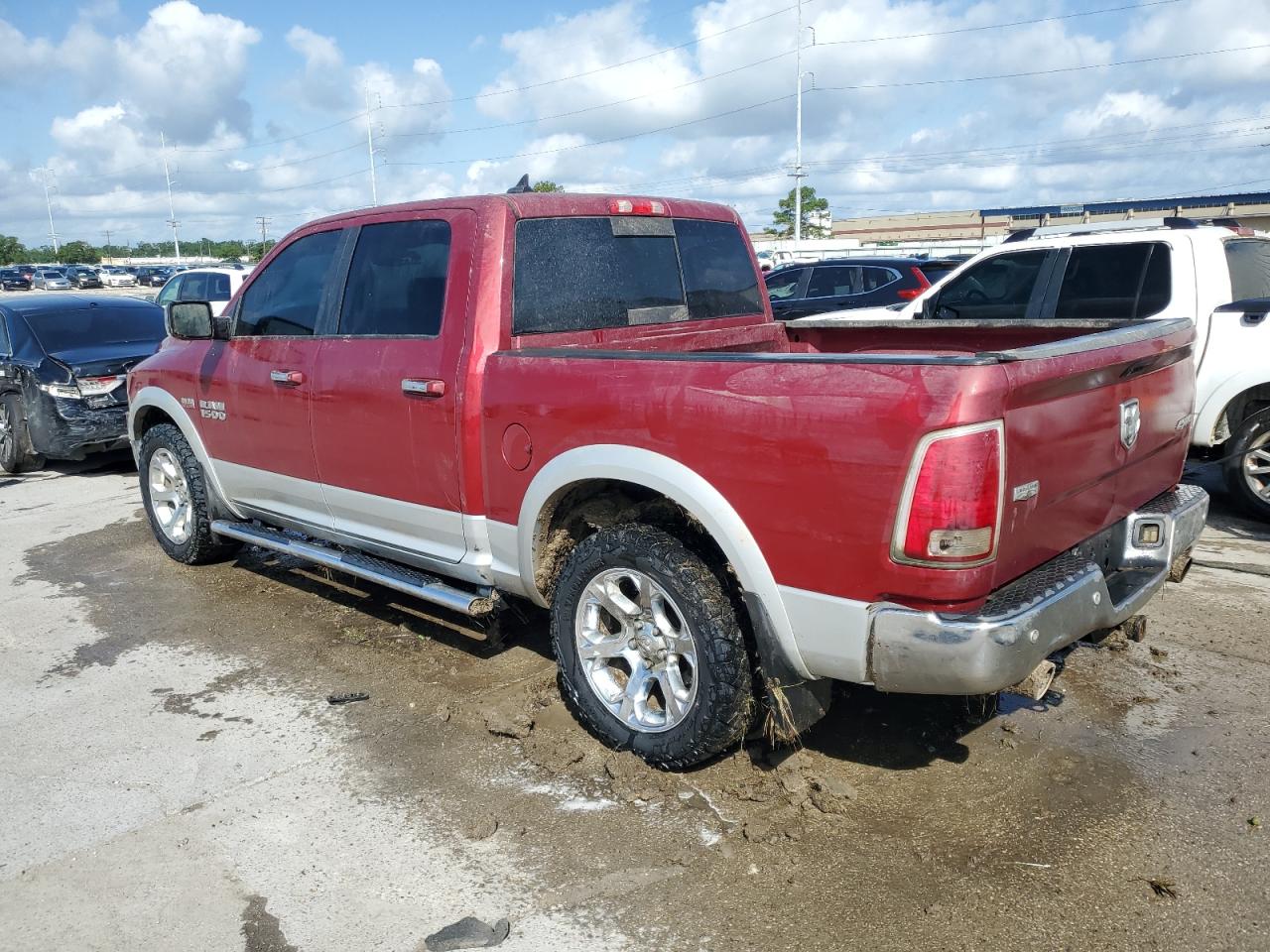 1C6RR7NT2FS747208 2015 Ram 1500 Laramie