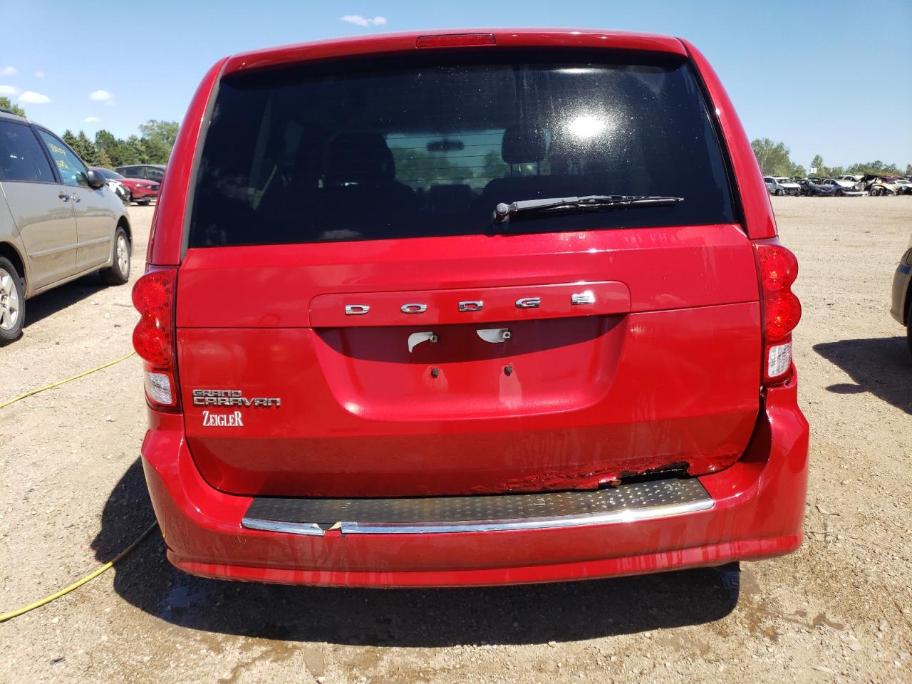 2C4RDGCG0CR209861 2012 Dodge Grand Caravan Sxt