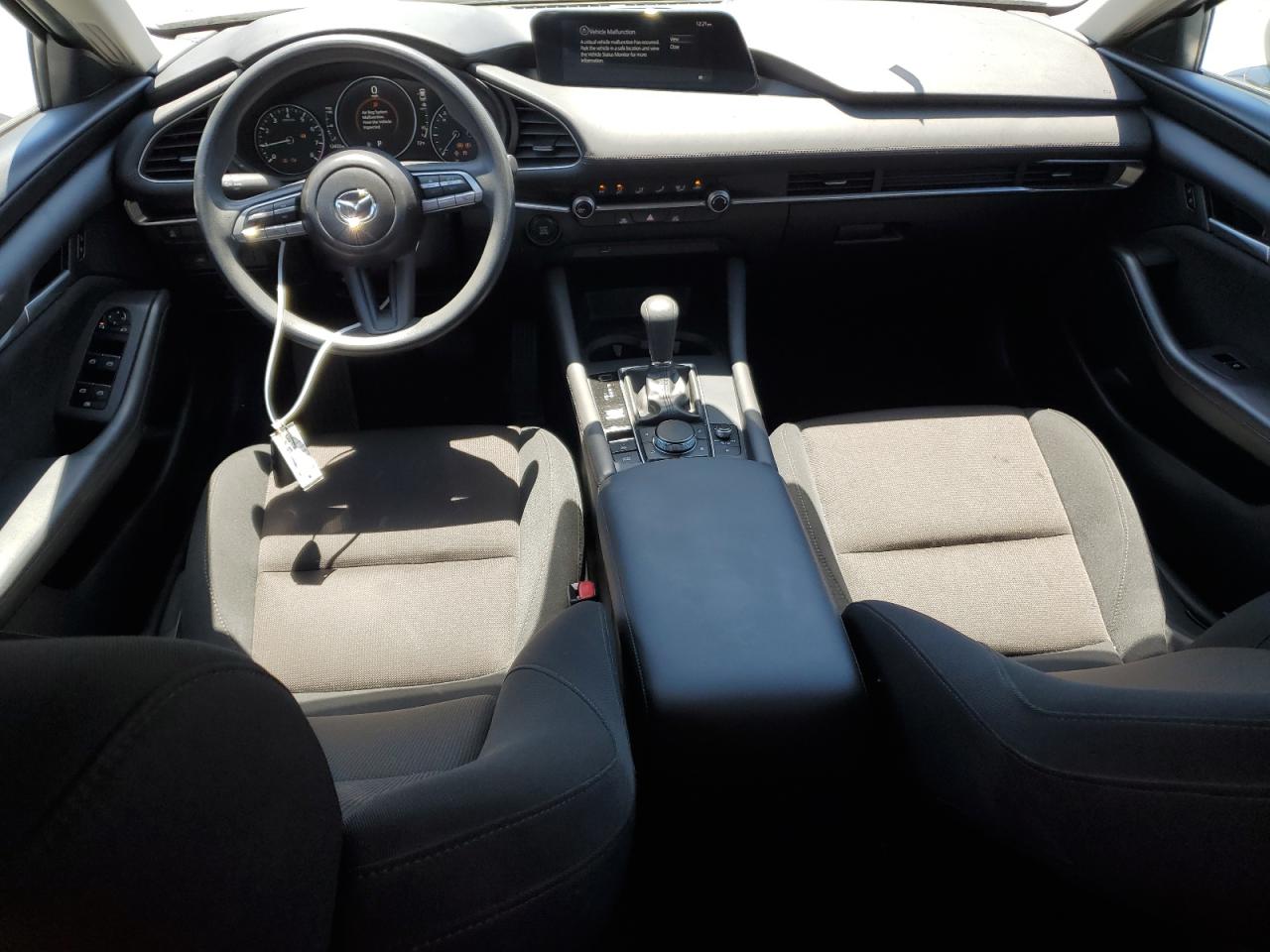 3MZBPAA76MM203710 2021 Mazda 3