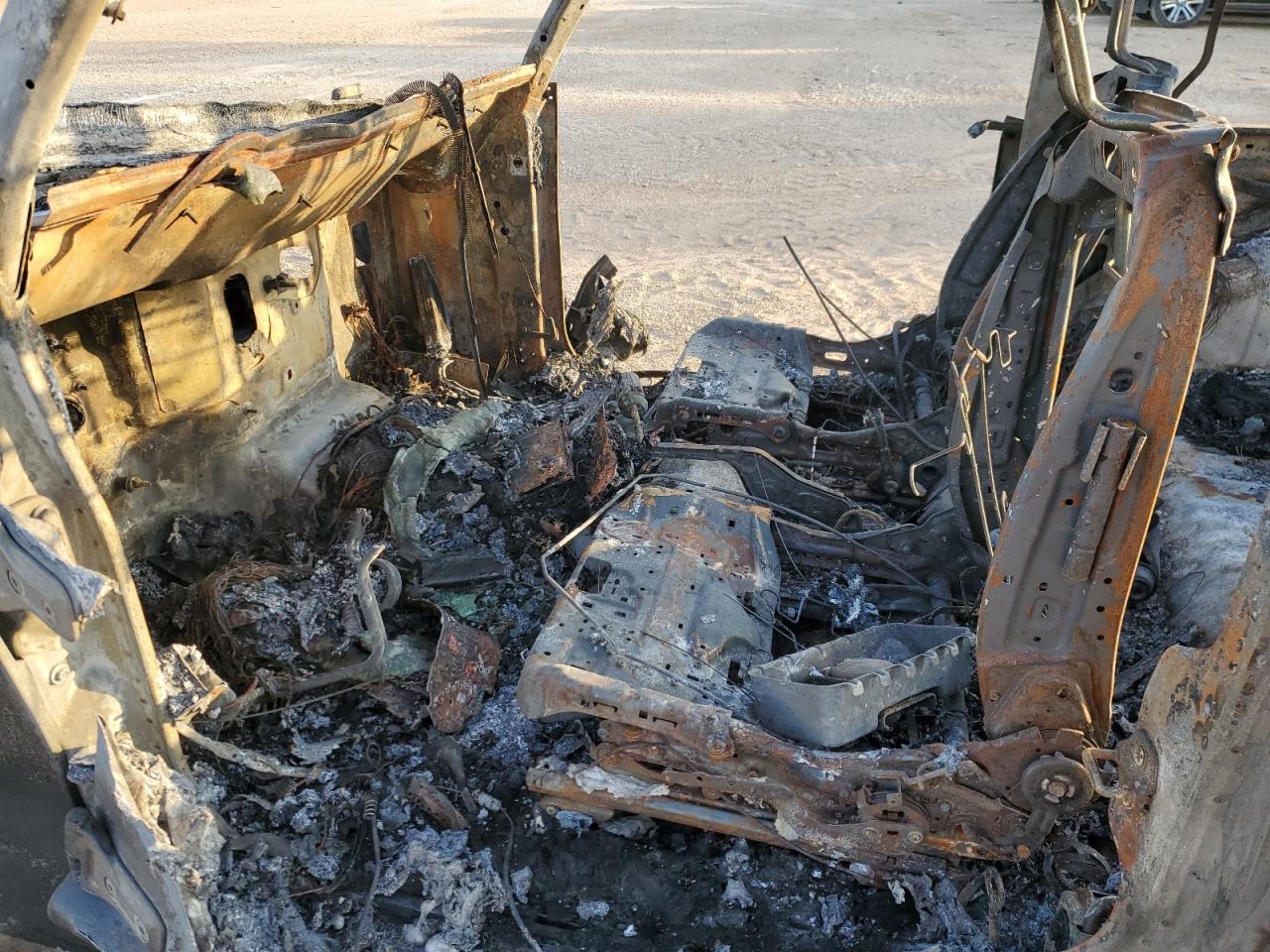 1C4HJXAG3MW538215 2021 Jeep Wrangler Sport