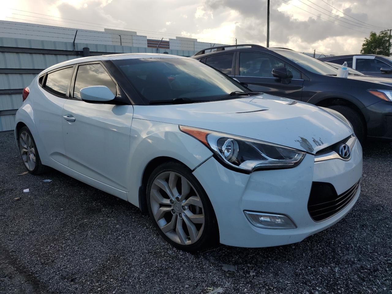 KMHTC6AD9DU131379 2013 Hyundai Veloster