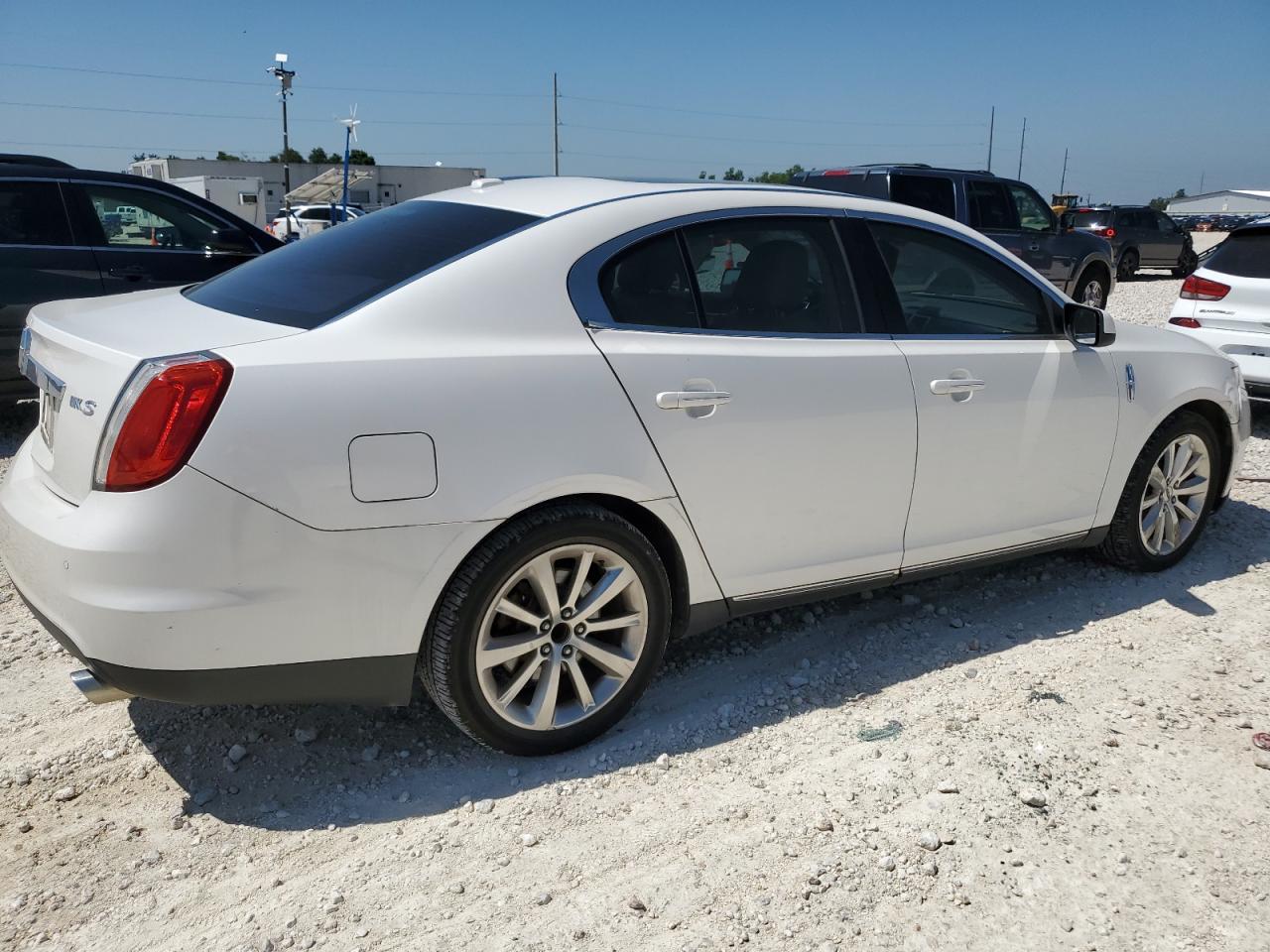 1LNHL9DR0CG804328 2012 Lincoln Mks