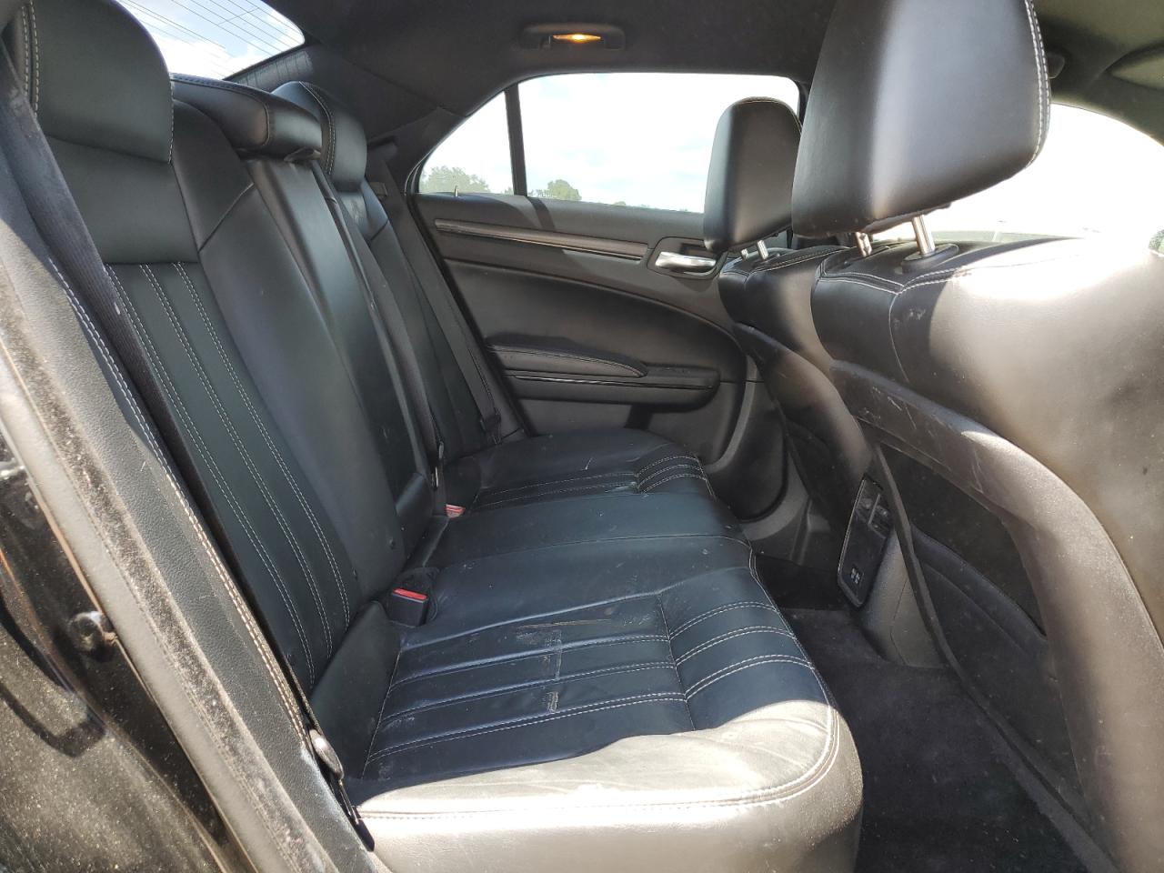 2C3CCAGGXGH191319 2016 Chrysler 300 S