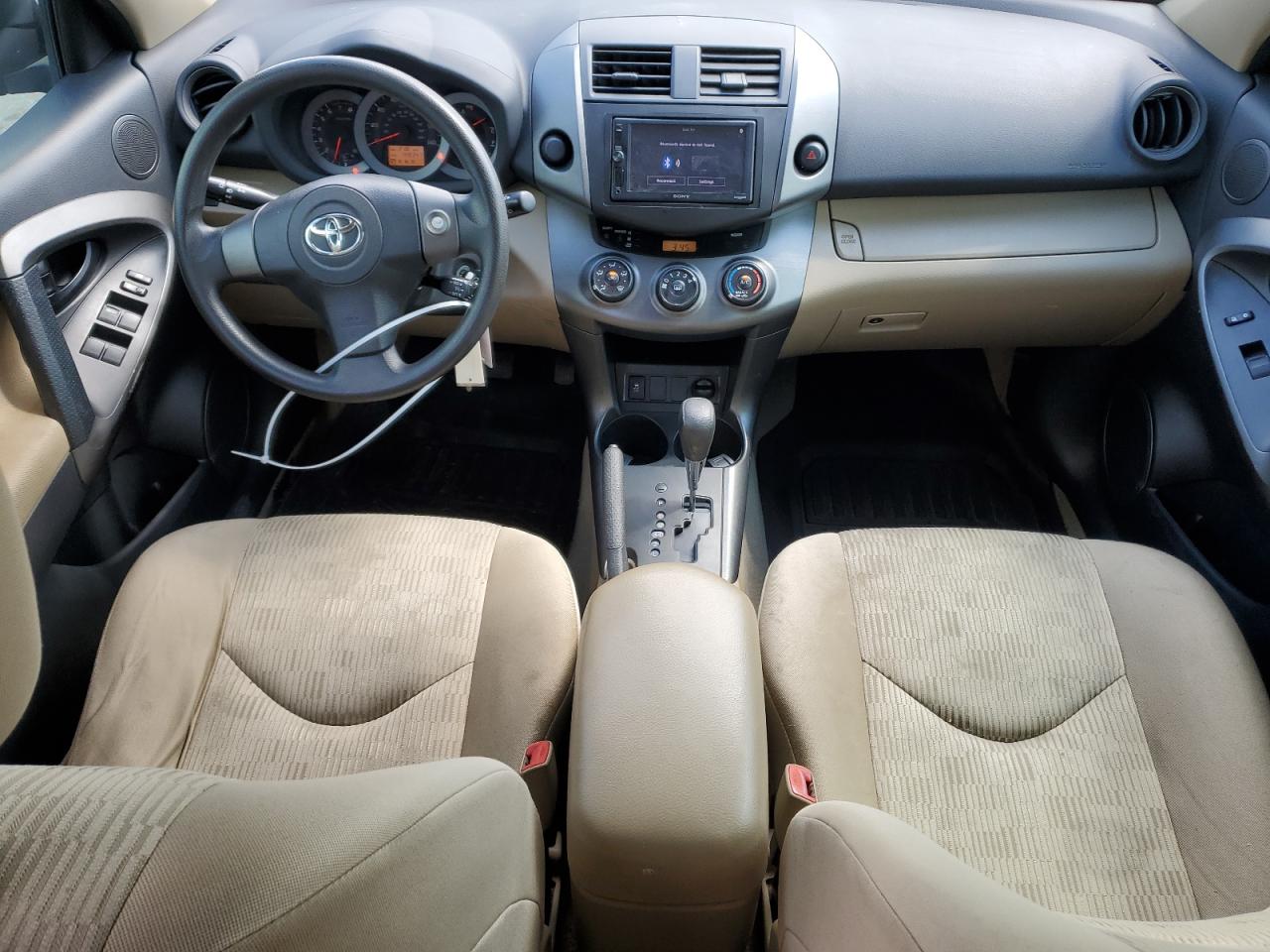 2T3ZF4DV0AW045990 2010 Toyota Rav4