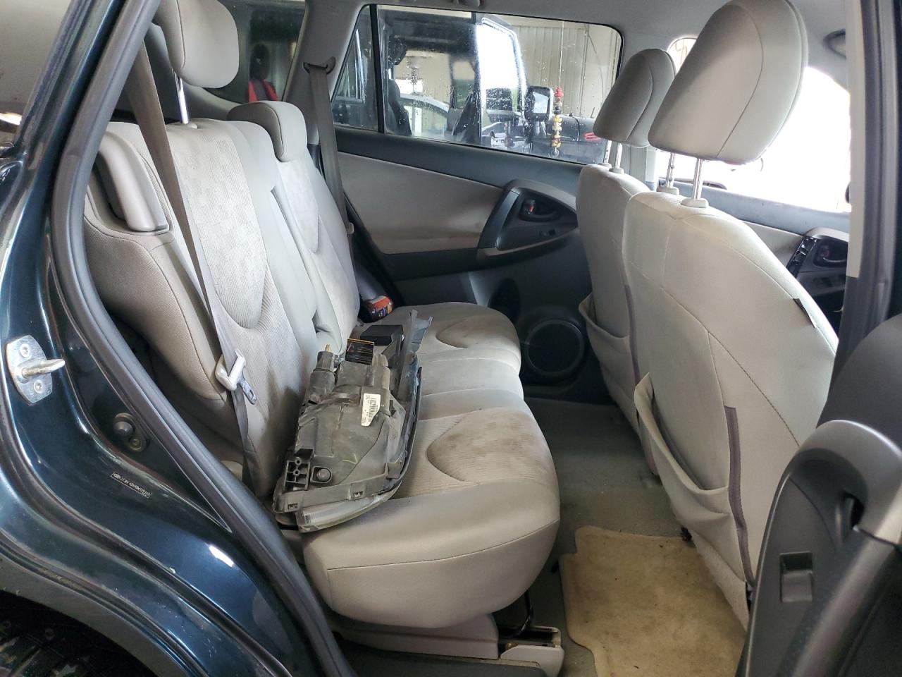 2T3BF4DV4BW129149 2011 Toyota Rav4