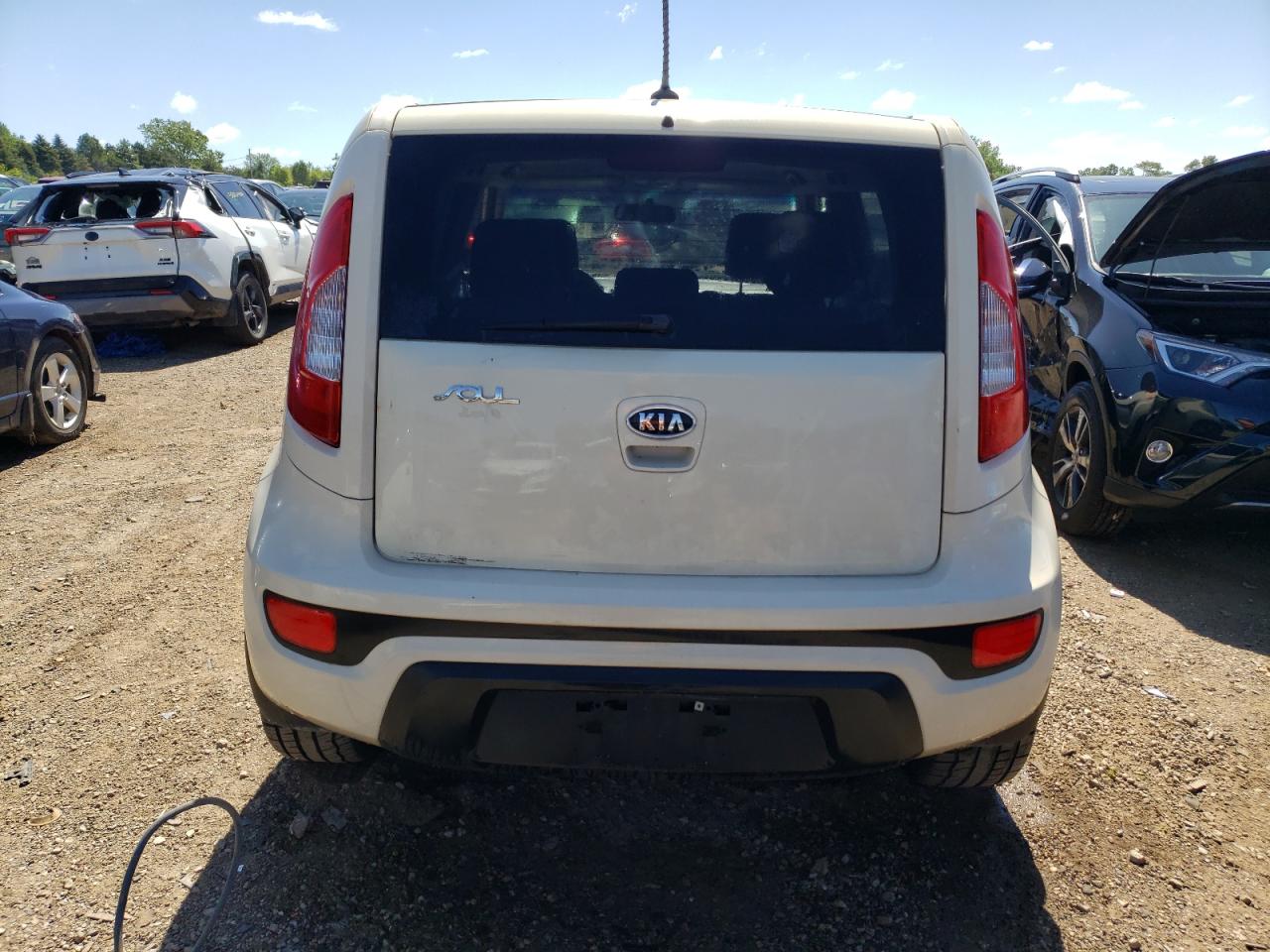 KNDJT2A56C7477612 2012 Kia Soul