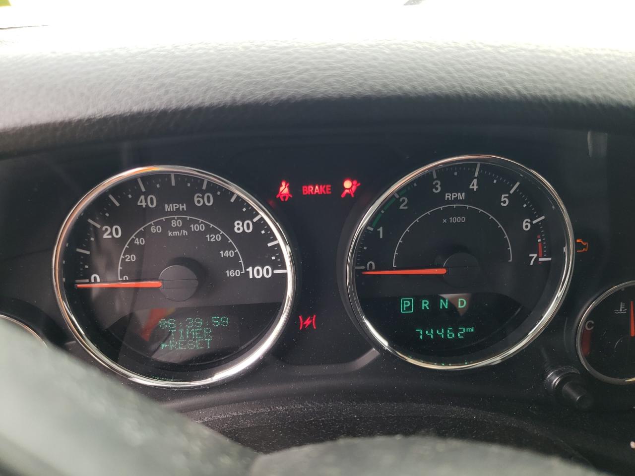 1C4BJWDG2GL129382 2016 Jeep Wrangler Unlimited Sport