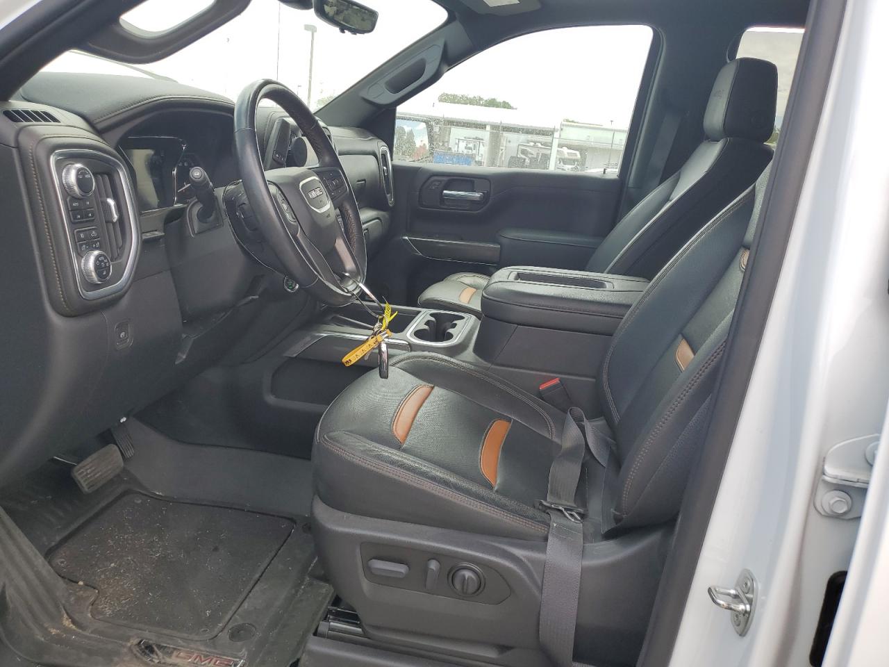 3GTP9EEL9NG131516 2022 GMC Sierra Limited K1500 At4