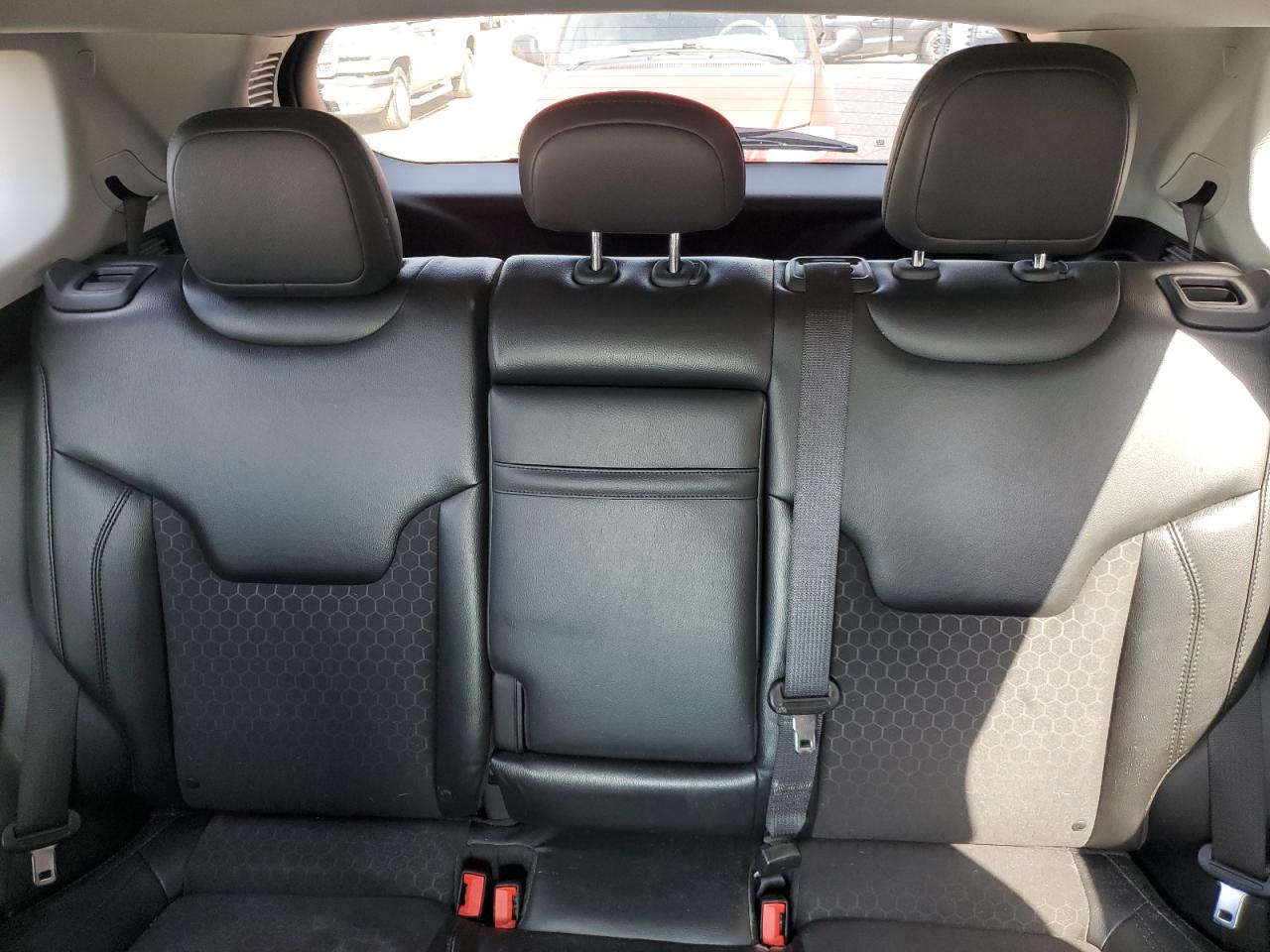 3C4NJCBB4JT486626 2018 Jeep Compass Latitude