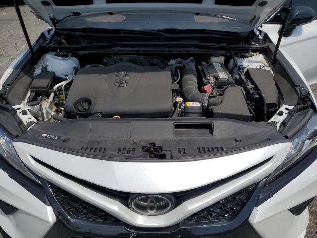 VIN 4T1BZ1HK5JU013911 2018 Toyota Camry, Xse no.11