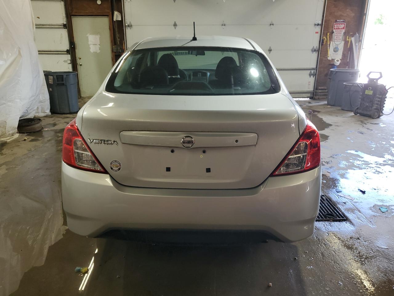 3N1CN7AP3JL853499 2018 Nissan Versa S