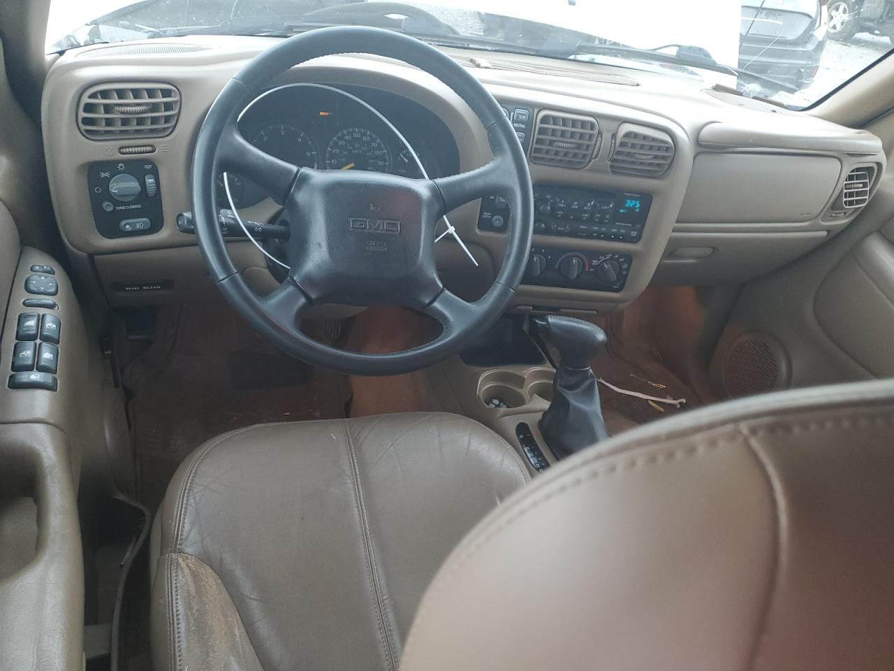 1GKDT13W1Y2328014 2000 GMC Jimmy / Envoy