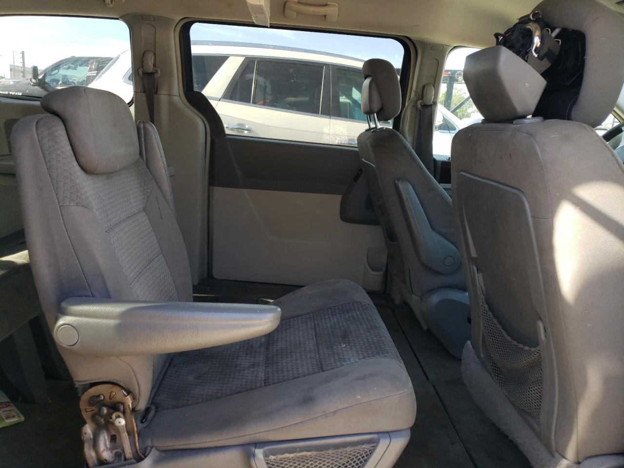 2A4RR5D13AR305183 2010 Chrysler Town & Country Touring