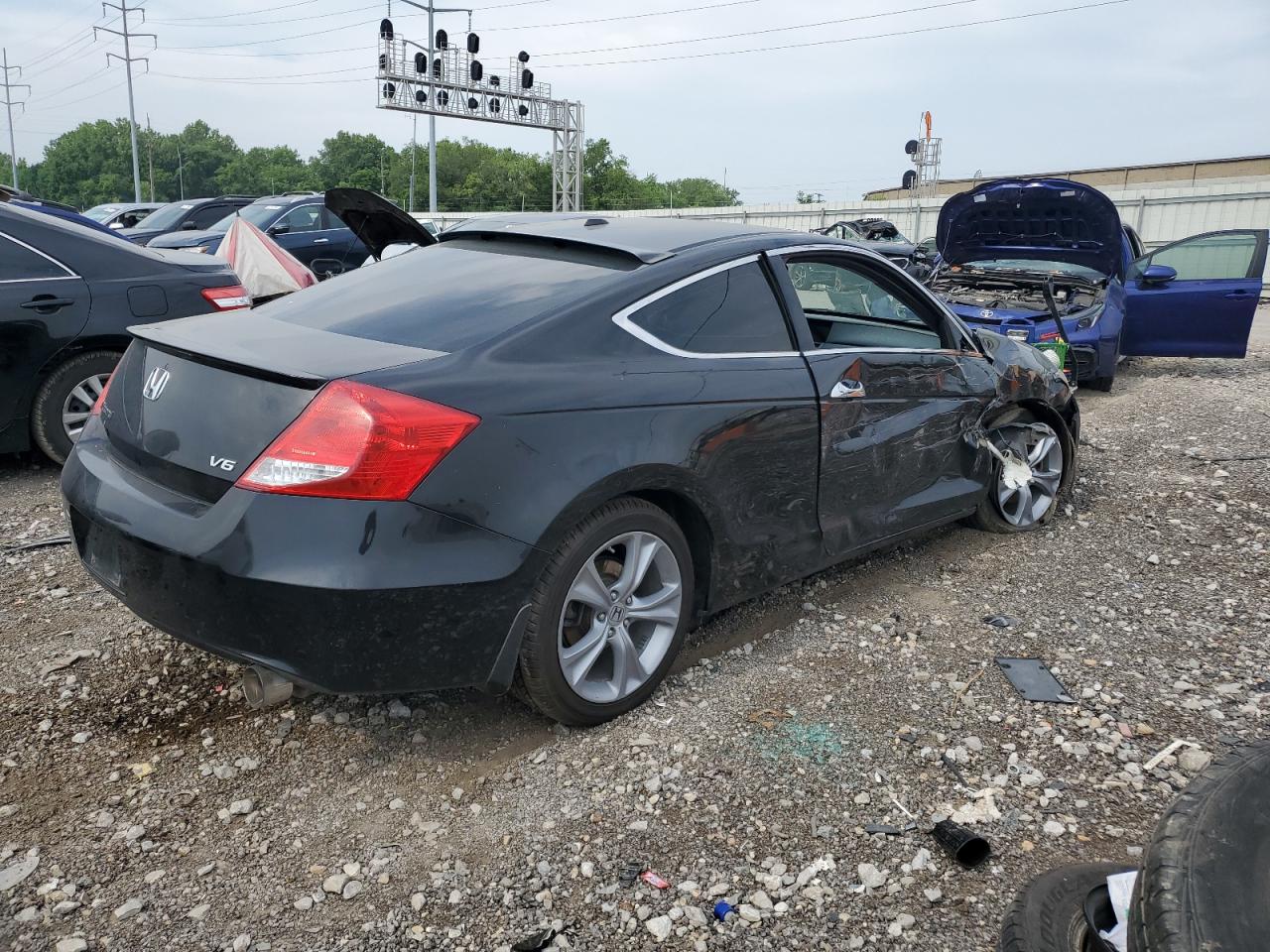 1HGCS2A88BA005453 2011 Honda Accord Exl