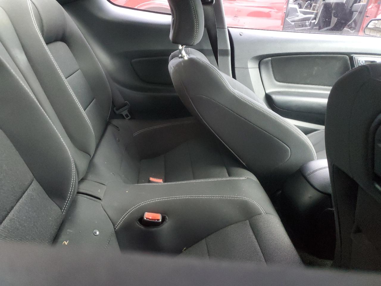 1FA6P8AMXG5279868 2016 Ford Mustang