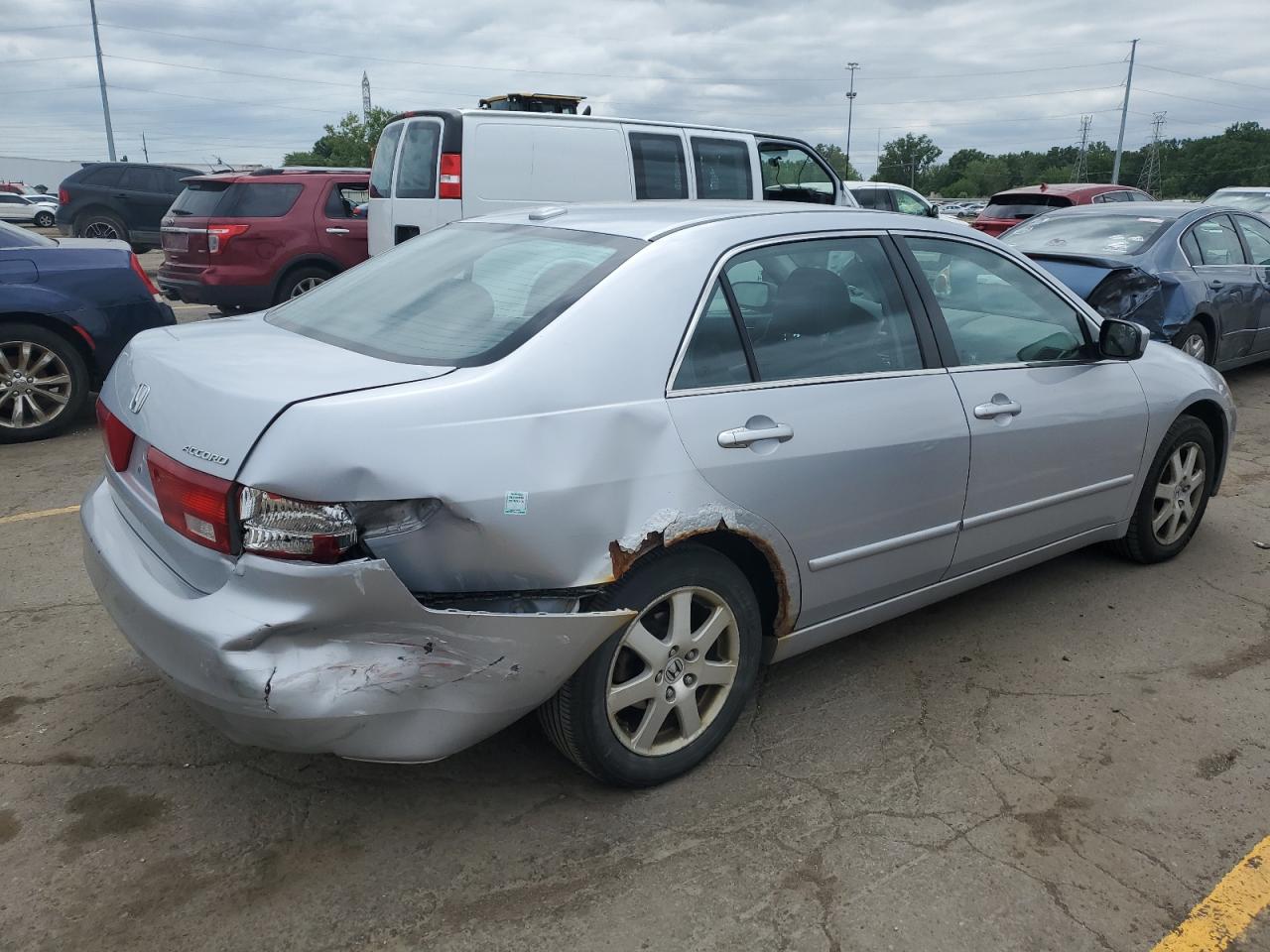 1HGCM66535A033357 2005 Honda Accord Ex