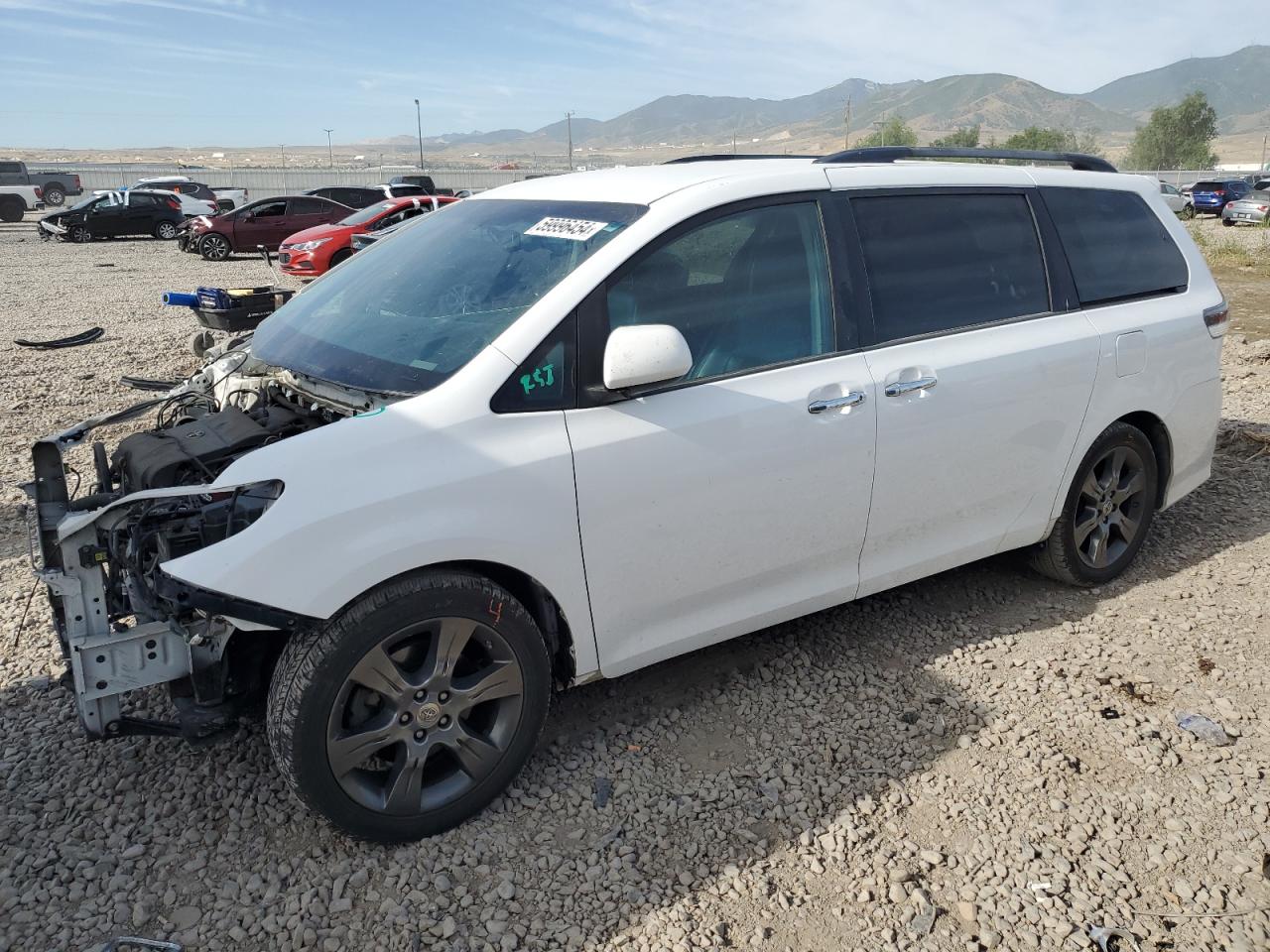 5TDXK3DC7FS660699 2015 Toyota Sienna Sport