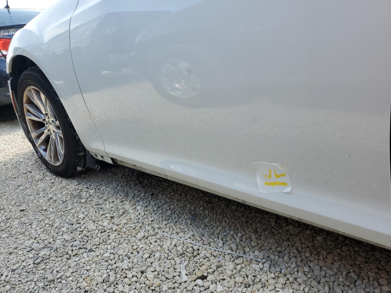 2C3CCAEG2FH755580 2015 Chrysler 300C