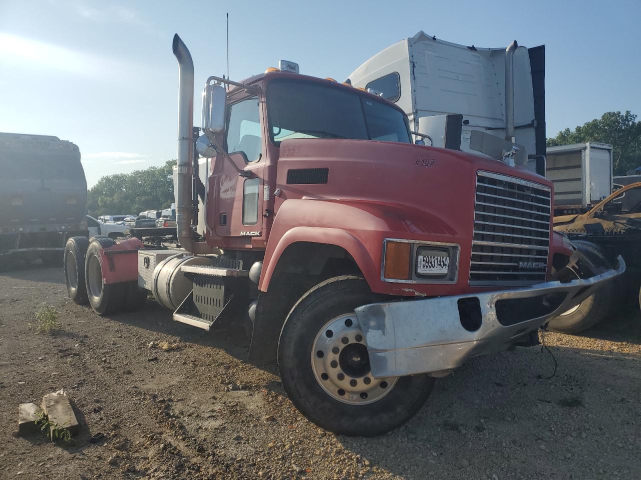 Lot #3308343048 2008 MACK 600 CHU600