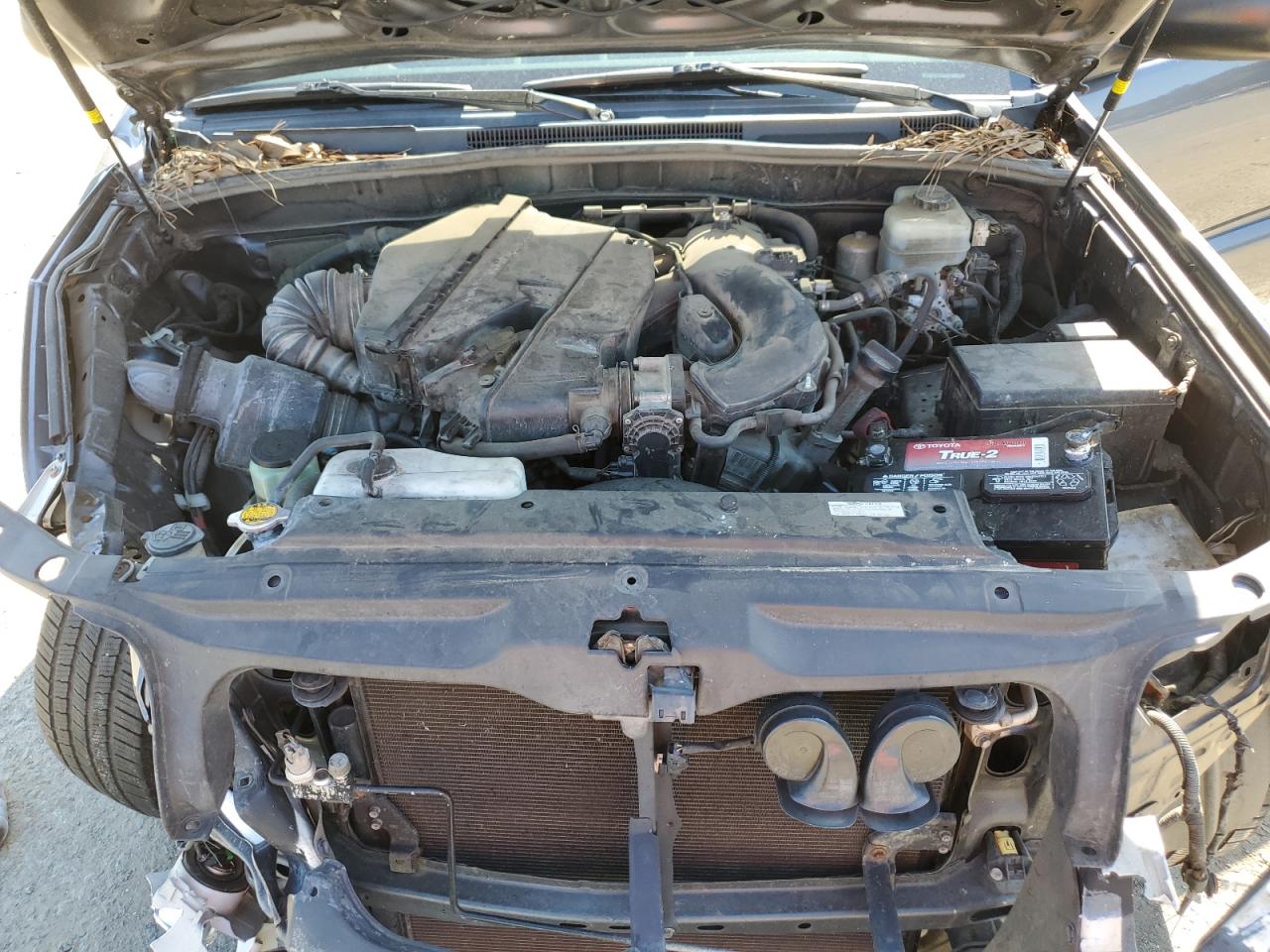 JTEZU14R160073215 2006 Toyota 4Runner Sr5