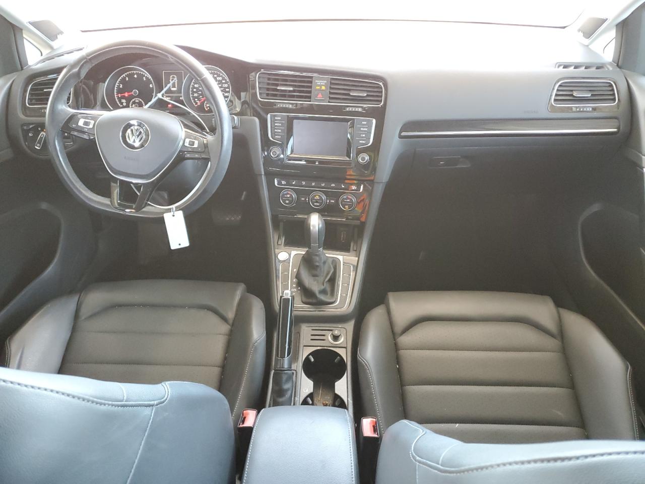 3VW217AU8FM029748 2015 Volkswagen Golf