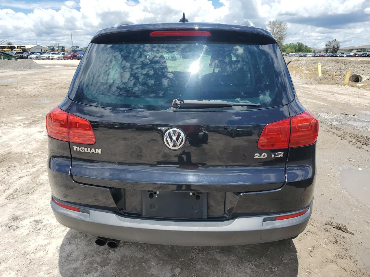 WVGAV3AX9DW582228 2013 Volkswagen Tiguan S