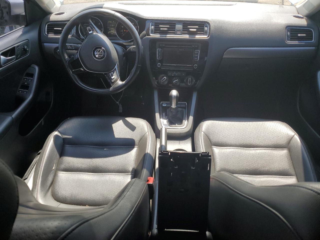 3VWLA7AJ6FM406247 2015 Volkswagen Jetta Tdi