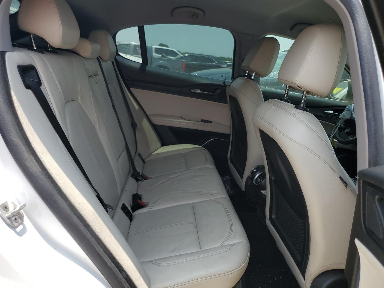 ZASPAJAN8L7C75453 2020 Alfa Romeo Stelvio