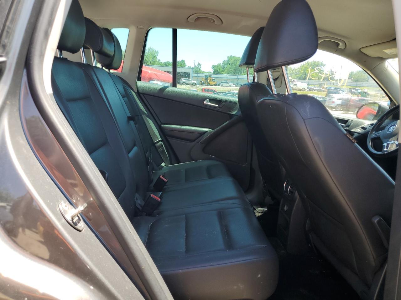 WVGAV3AXXEW534710 2014 Volkswagen Tiguan S