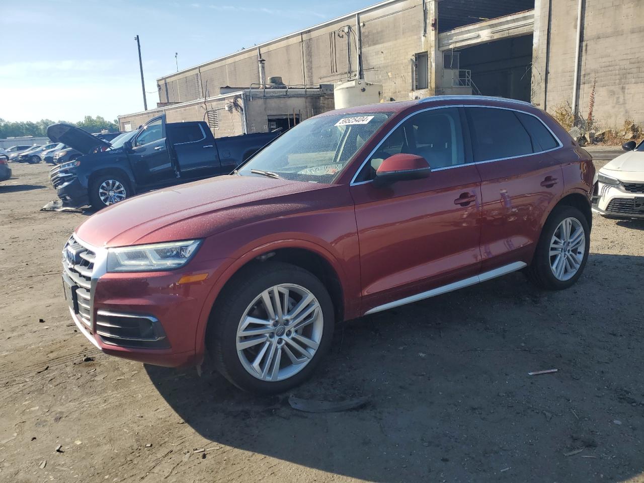 WA1CNBFY6J2062042 2018 Audi Q5 Prestige