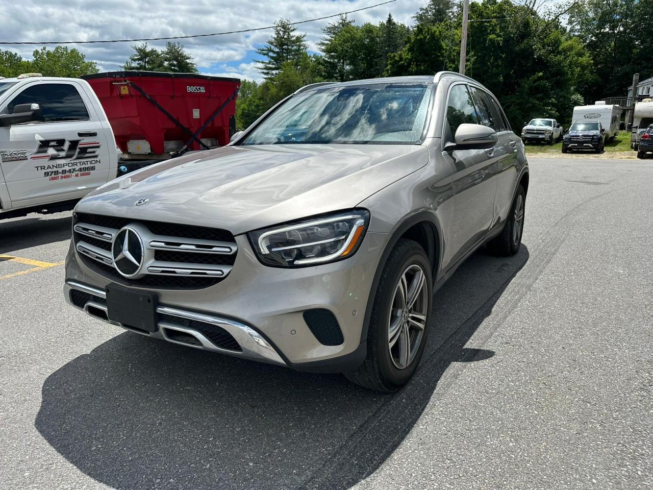 2021 Mercedes-Benz Glc 300 vin: W1N0G8DB8MV263747