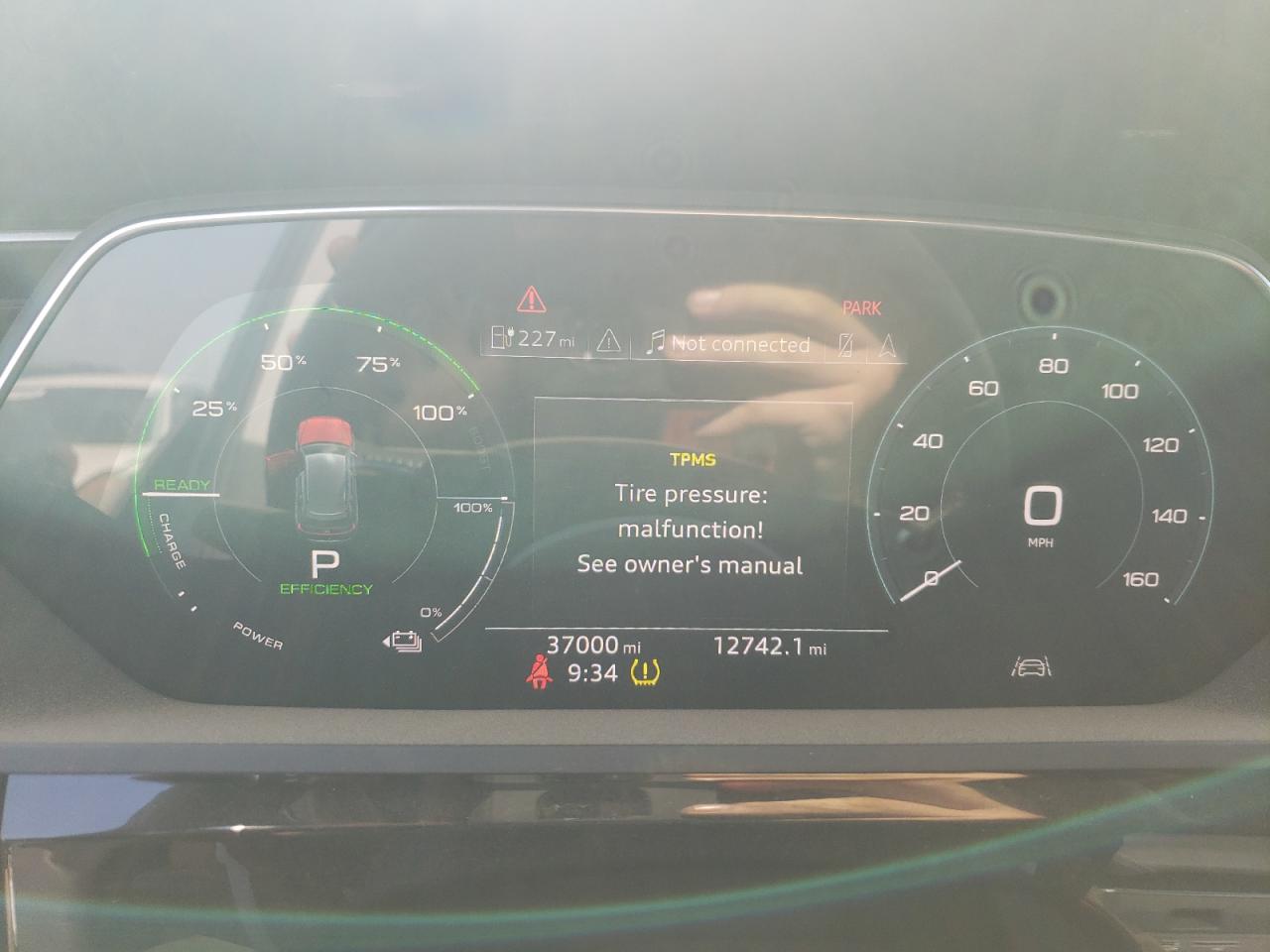 WA1LAAGE0KB023586 2019 Audi E-Tron Premium Plus