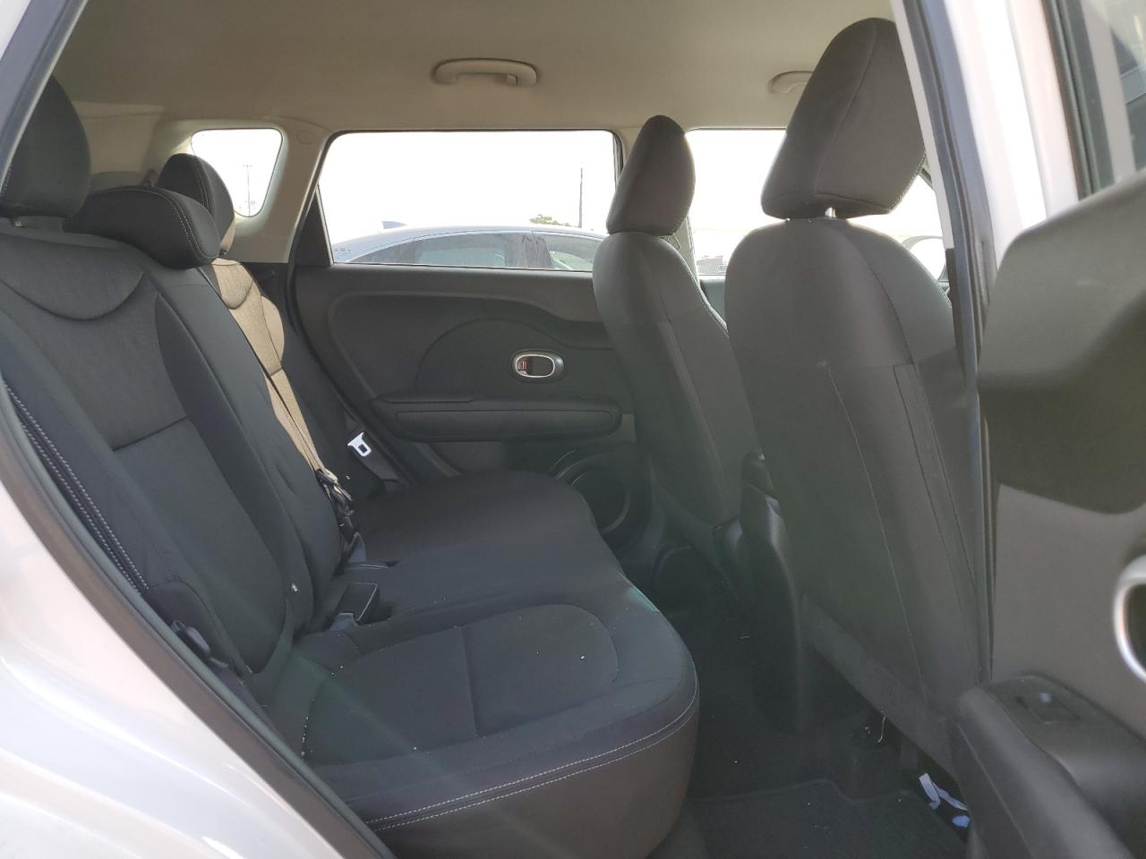 KNDJN2A20F7170506 2015 Kia Soul