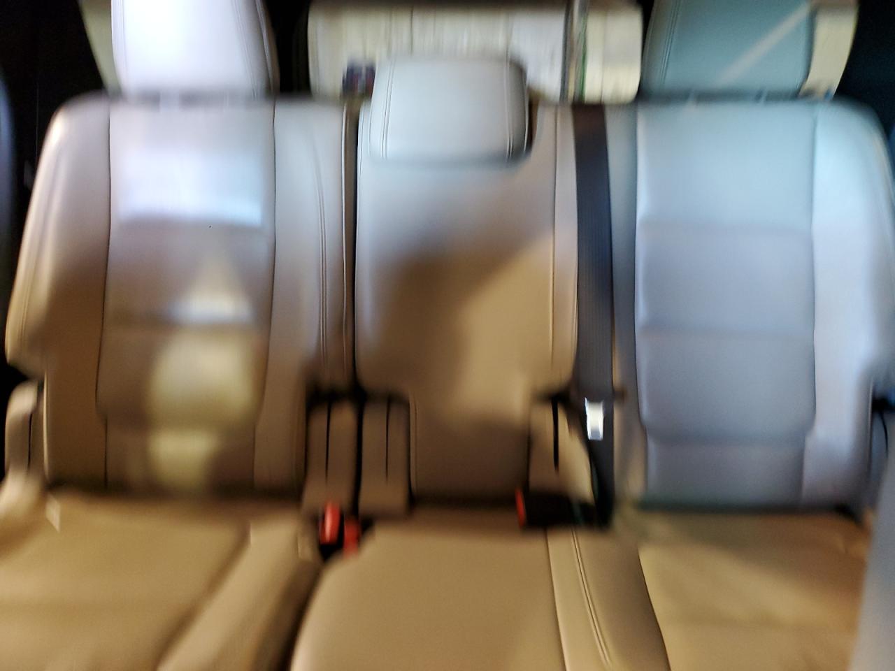 1FMHK7D88BGA72415 2011 Ford Explorer Xlt