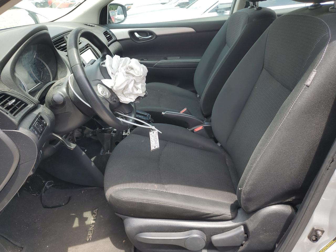 3N1AB7AP9KY339337 2019 Nissan Sentra S