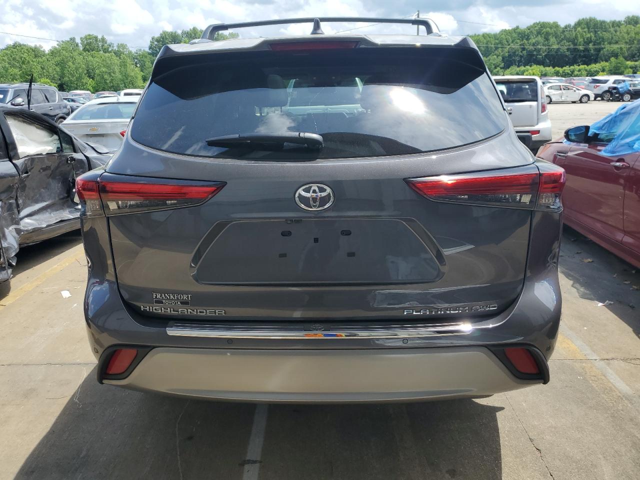 5TDFZRBH3MS149139 2021 Toyota Highlander Platinum