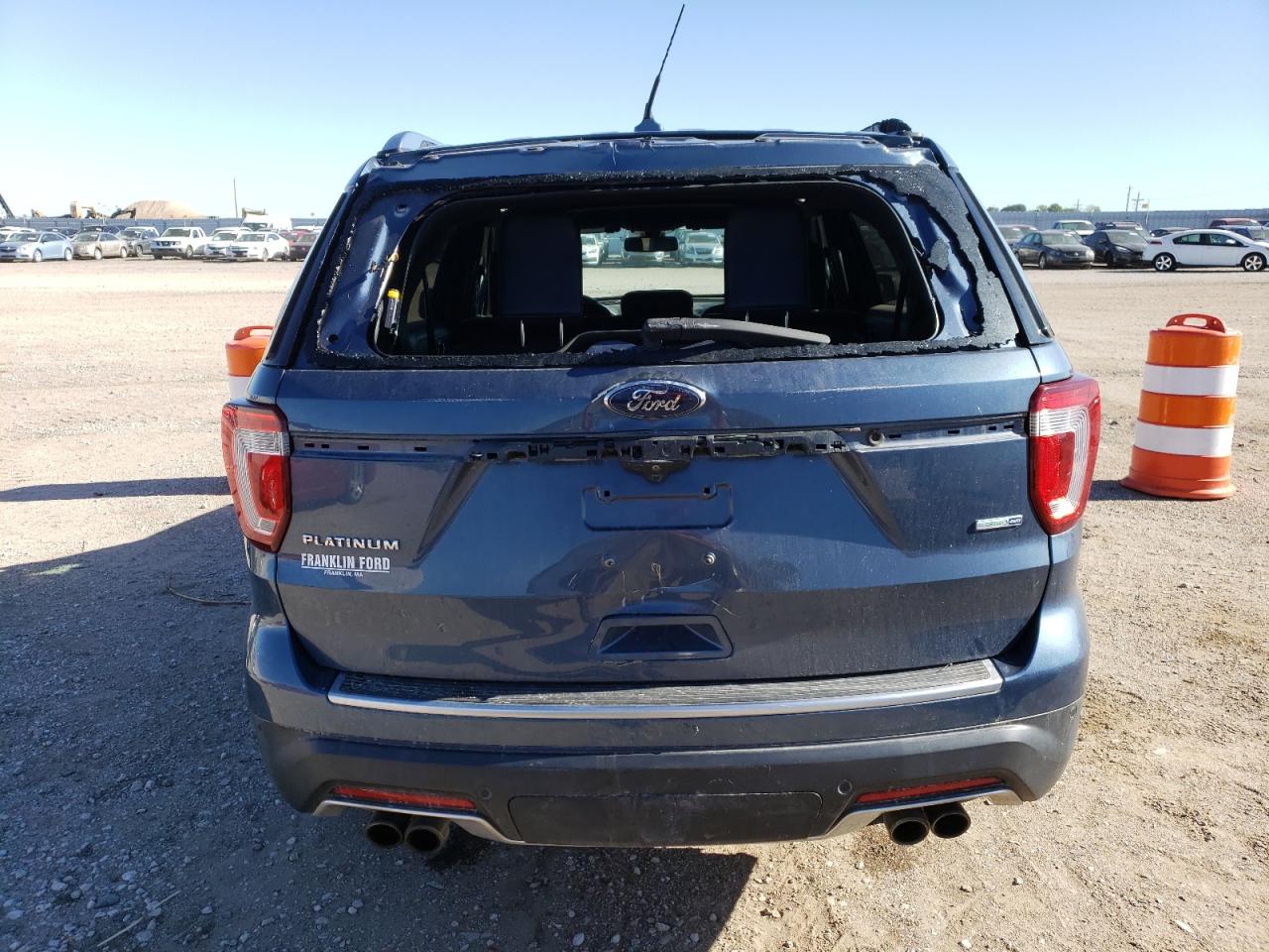 FORD EXPLORER PLATINUM